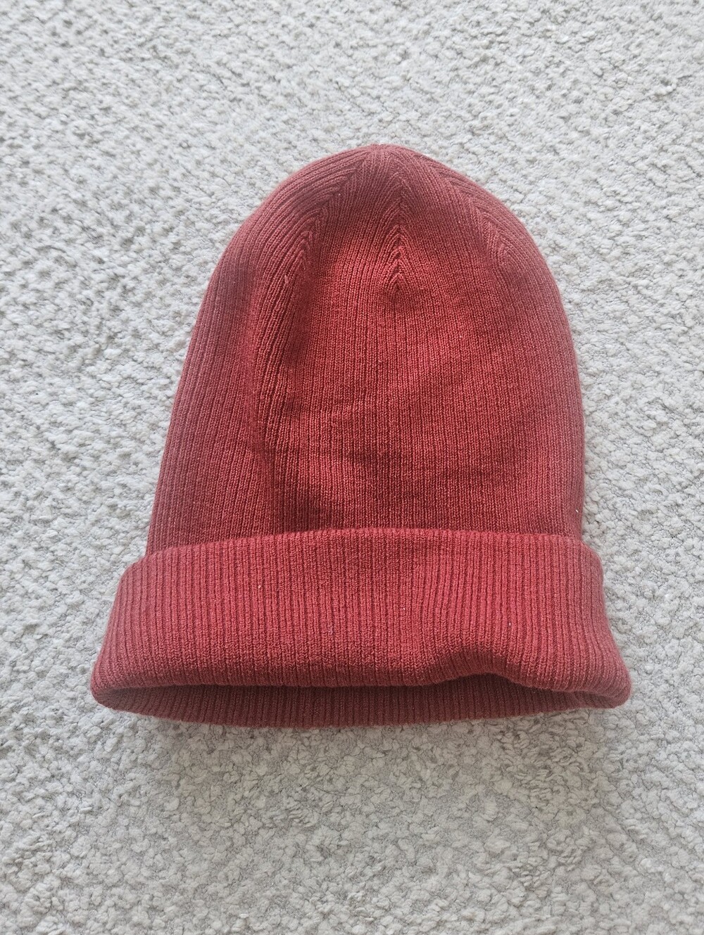 MAIN CHARACTER Snowflake Beanie Deco Red Wool Blend NWT Aritzia